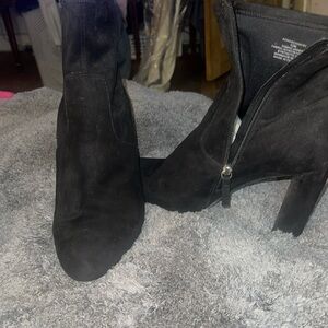 Ankle black suede boot bought a Nordstrom rack wore them 2 xs